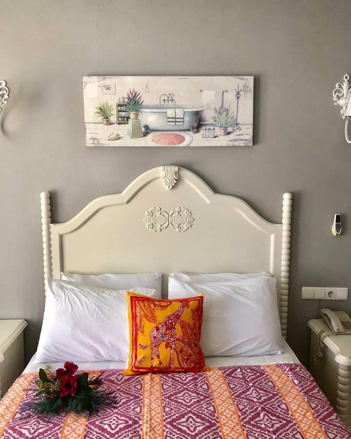 Standard Double or Twin Room,1286296480:JPEG