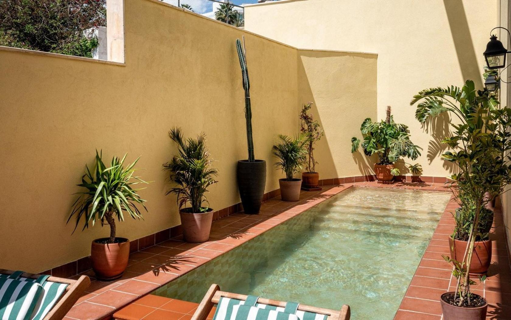Pool Suite,1638491357:JPEG
