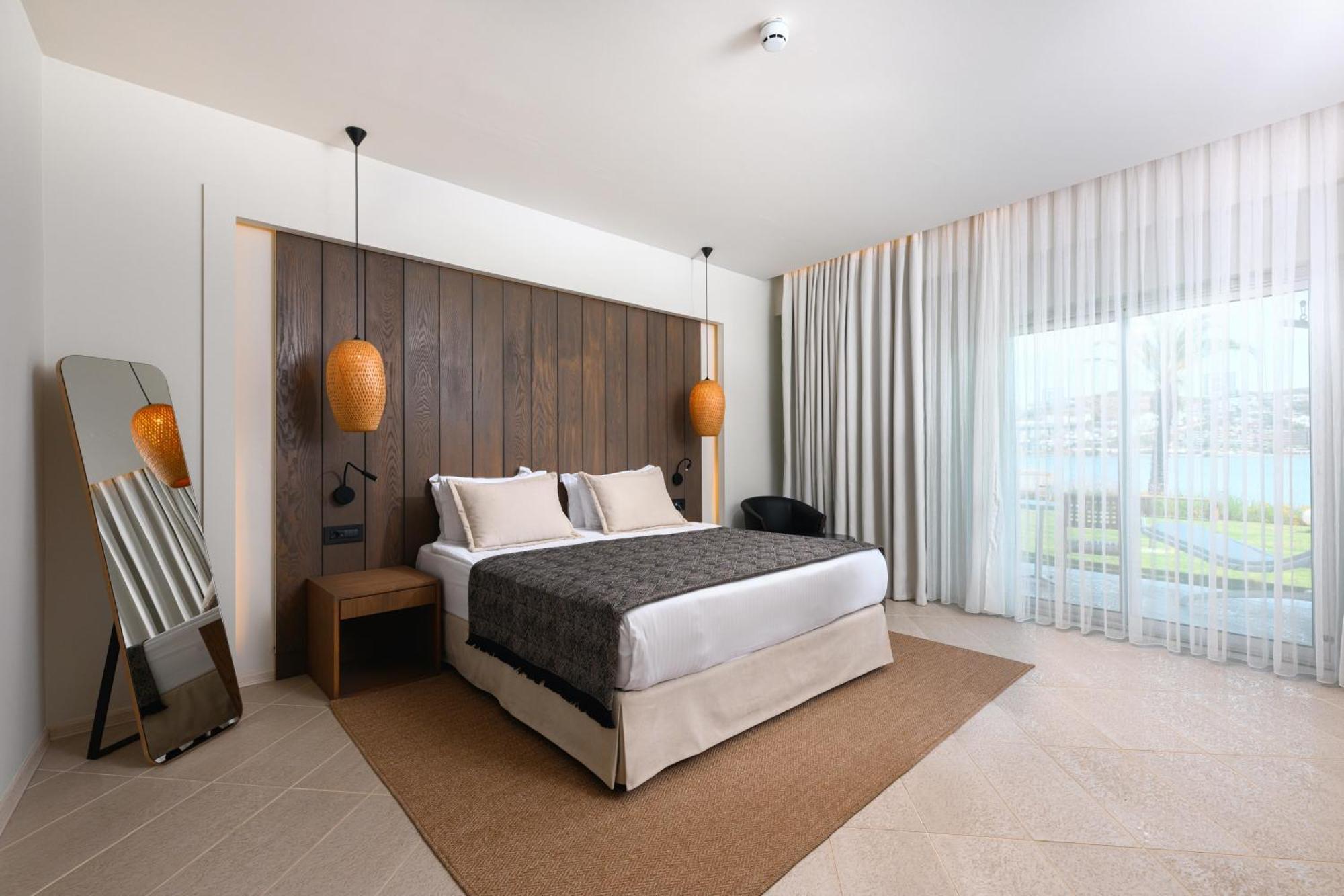 Superior Double or Twin Room Terrace