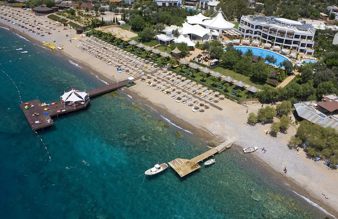 Latanya Park Resort-1