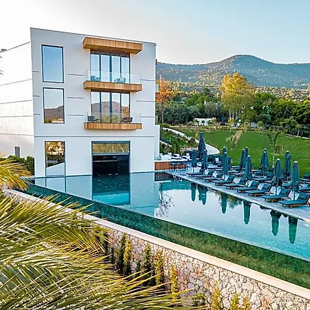 The Norm Collection Door'A Bodrum-3